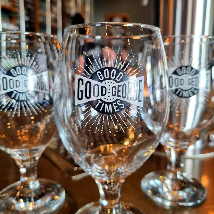 The Comm Let The Good Times Roll